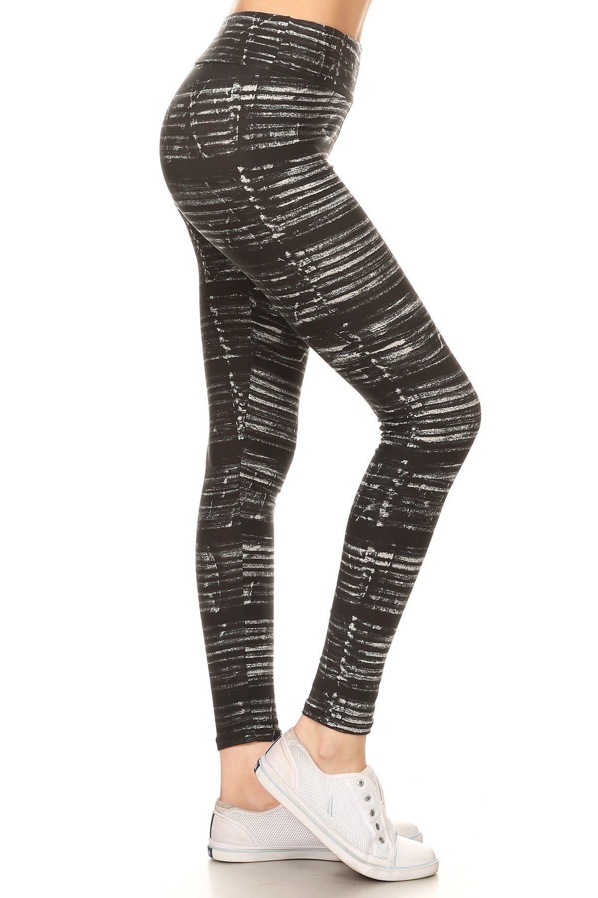 Yoga Style Banded Lined Multicolor Print Leggings