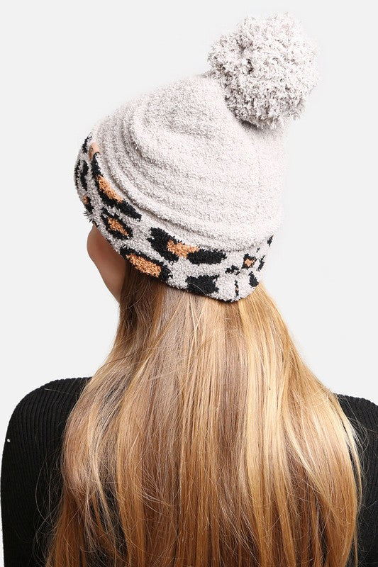 Luxury Soft Beanie Hat w Leopard Print Cuff