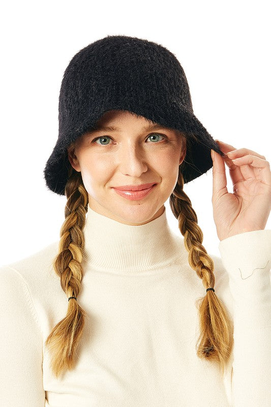 Soft Cable Knit Bucket Hat