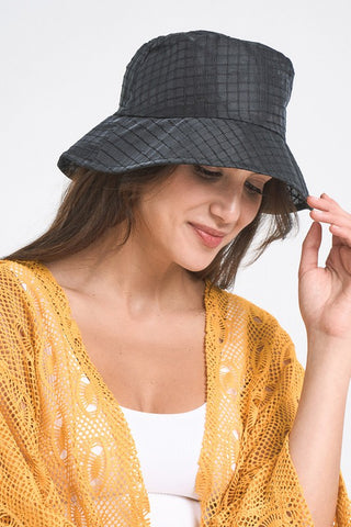 Grid Pattern Tulle Mesh Bucket Hat