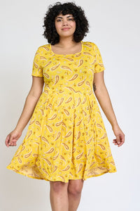 Plus Short Sleeve Pleated Midi Dress
