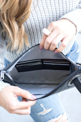 Quilted Wristlet Clutch Purse Wallet Genuine Leather - Black