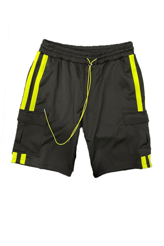 Two Stripe Cargo Pouch Shorts Black/Yellow