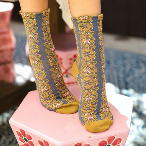 Embroidered Flower Pattern Socks