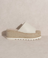 Oasis Society Ivy Espadrille Platform Slide