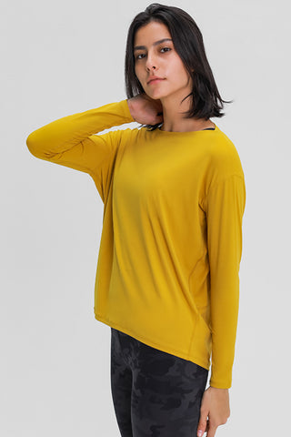 Loose & Relaxed Fit Women's Activewear Top