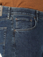 High quality stitching.  Five-pocket styling. Belt loops at waistband. Logo patch at waistband.
