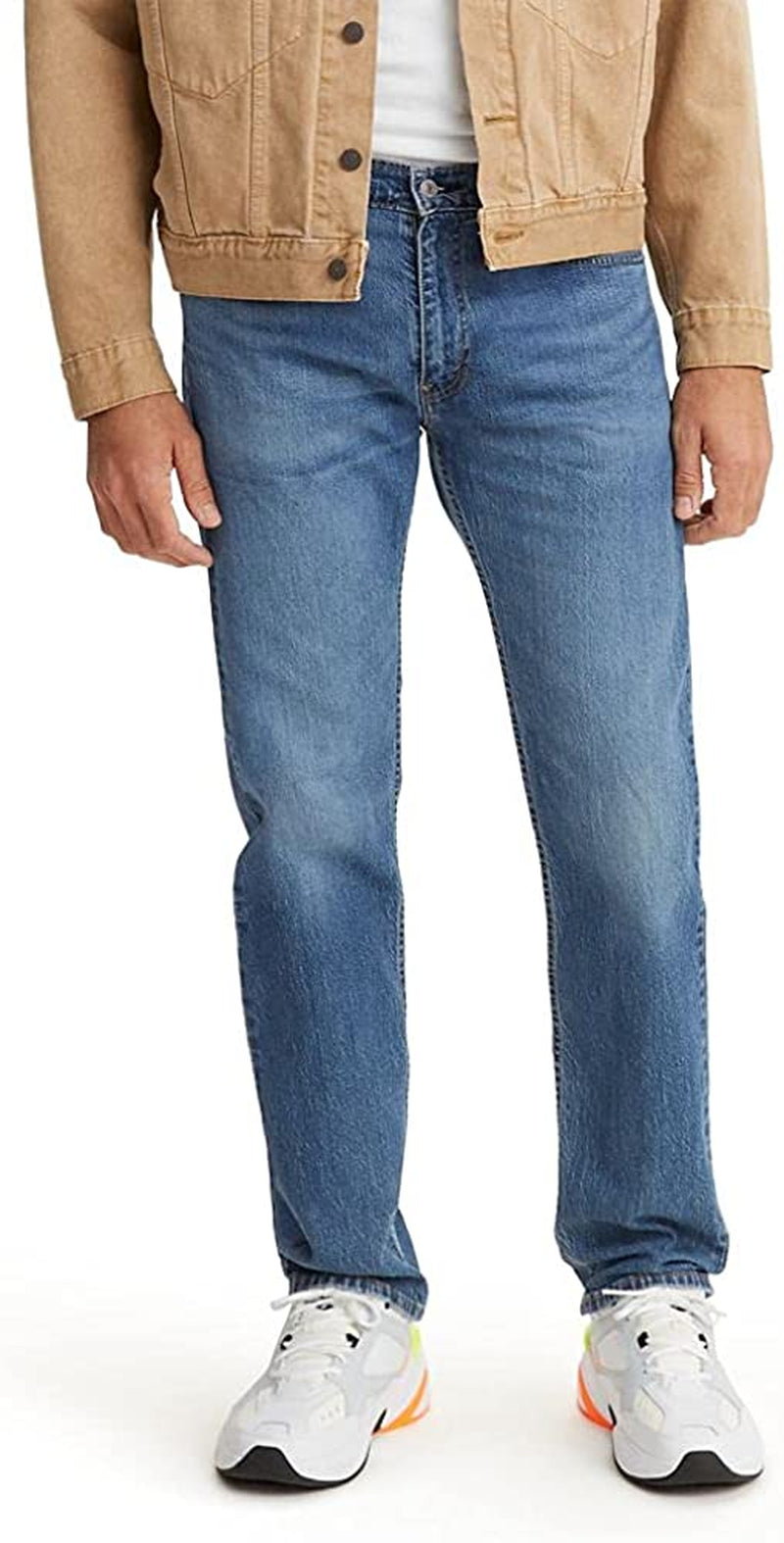 Cotton Levi's jeans in blue. Five-pocket styling. Zip-fly. Belt loops at waistband. 