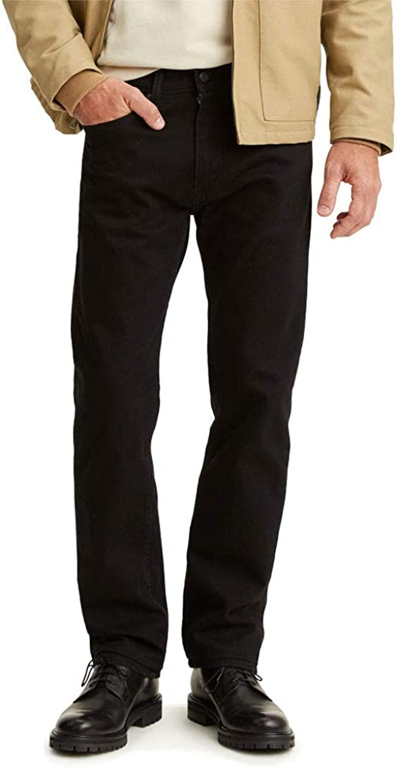 Cotton Levi's jeans in black. Five-pocket styling. Zip-fly. Belt loops at waistband. 